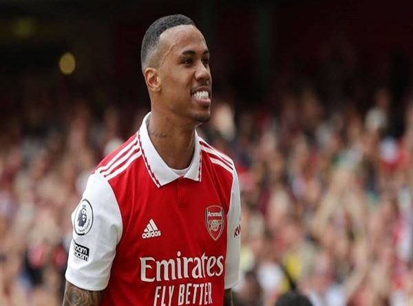 Tin Arsenal 15/8: Gabriel cam kết tương lai lâu dài với Pháo thủ