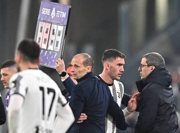 Tin thể thao sáng 17/2: HLV Juventus nổi giận với truyền thông Italy