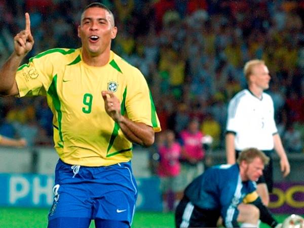 Cầu thủ ghi nhiều bàn thắng nhất World Cup/Ronaldo Nazario